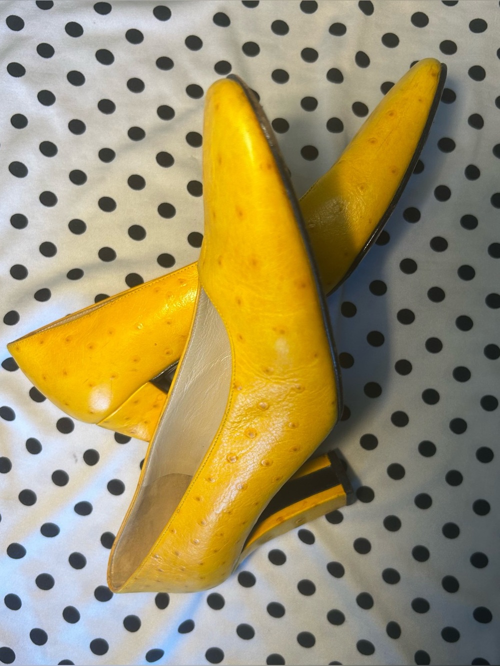 Charles Jourdan Bright Yellow Leather Pointed-Toe Pumps